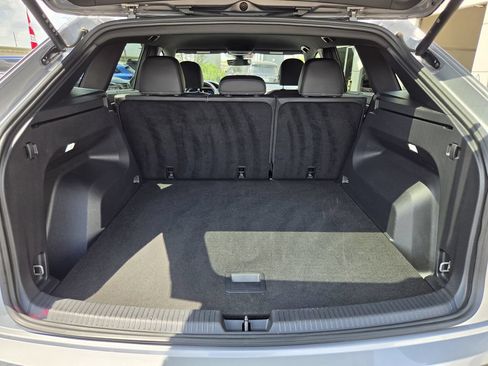 Used 2026 Volkswagen Atlas Cross Sport SE FWD image 29