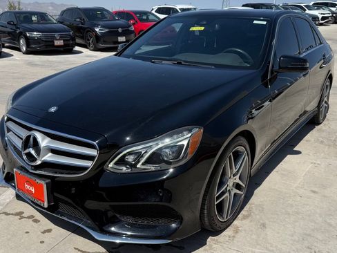 Used 2015 Mercedes-Benz E 400 Sedan image 2