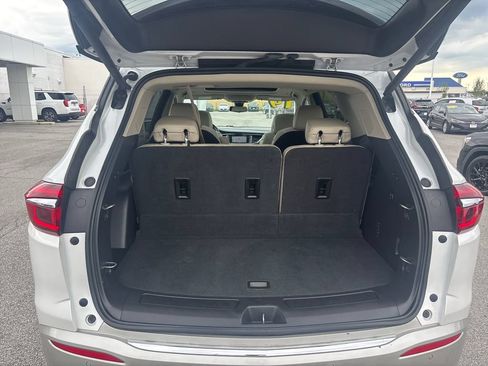 Used 2019 Buick Enclave Premium w/ Experience Buick Package AWD/4WD image 30