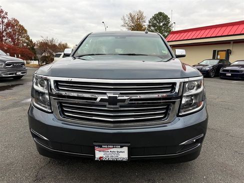 Used 2019 Chevrolet Suburban Premier image 2