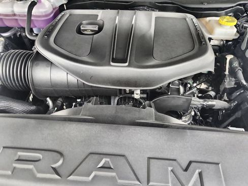 New 2026 RAM 1500 Laramie AWD/4WD image 34