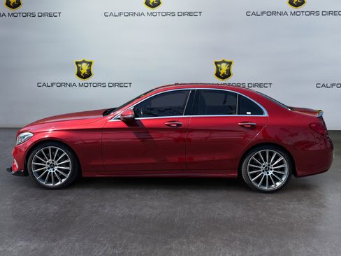 Used 2016 Mercedes-Benz C 300 Sedan w/ Driver Assistance Package image 2