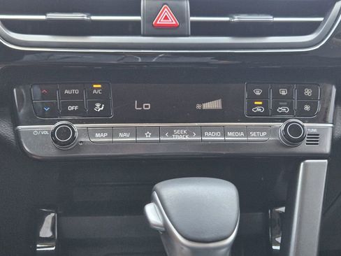 Certified 2024 Kia Seltos S FWD image 21