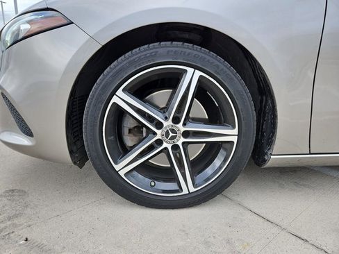 Used 2019 Mercedes-Benz A 220 image 23