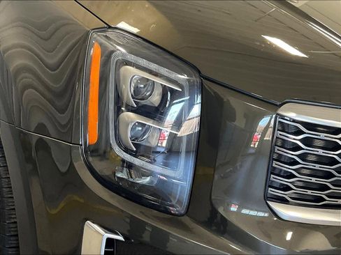 Used 2020 Kia Telluride SX image 33