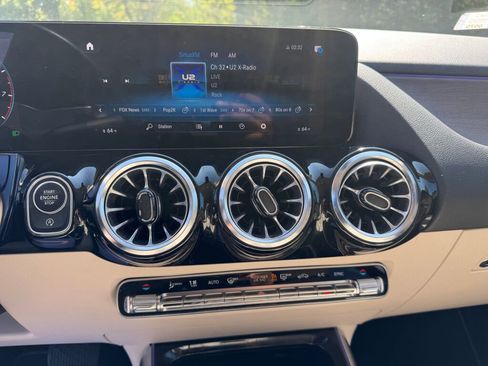 Certified 2023 Mercedes-Benz GLA 250 4MATIC image 11