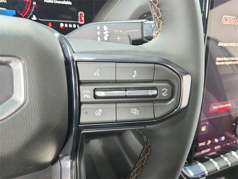 New 2026 GMC Yukon AT4 image 25