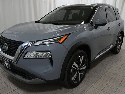 Used 2021 Nissan Rogue SL w/ Premium Package AWD/4WD image 17