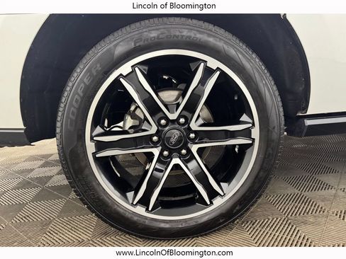 Used 2021 Ford Expedition Max Limited AWD/4WD image 29