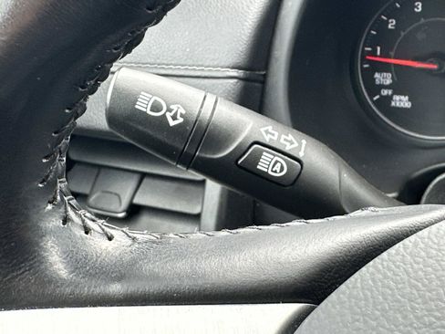 Certified 2022 GMC Terrain SLT FWD image 24