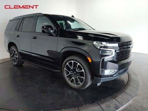 Used 2023 Chevrolet Tahoe RST image 3