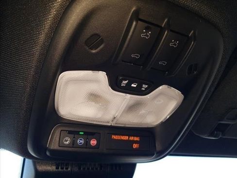 New 2025 Chevrolet Colorado Z71 w/ Midnight Edition image 20