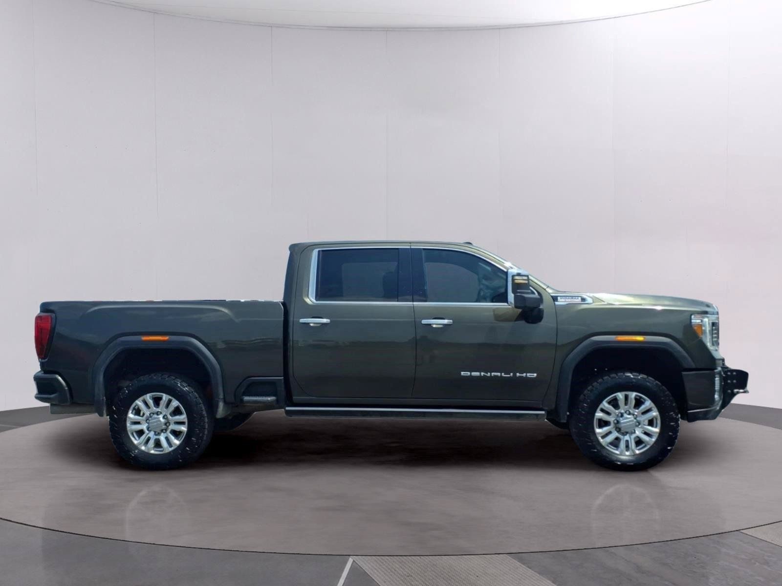 Used 2022 GMC Sierra 2500 Denali w/ Denali Ultimate Package AWD/4WD image 6