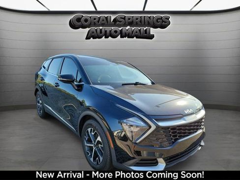Certified 2023 Kia Sportage EX FWD image 1