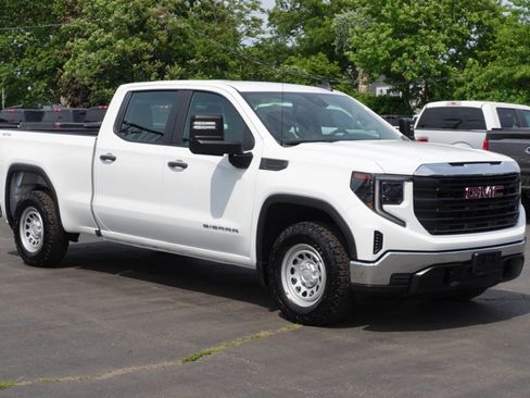 Used 2024 GMC Sierra 1500 Pro w/ Fleet Convenience Package AWD/4WD image 4