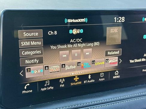 Used 2023 INFINITI QX60 Luxe w/ Cargo Package FWD image 23