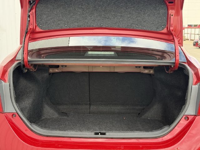 Used 2019 Toyota Corolla SE FWD image 29