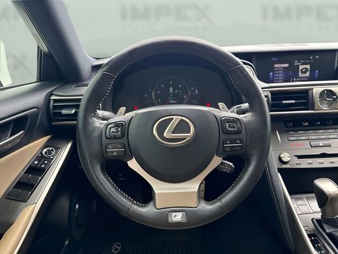 Used 2020 Lexus IS 350 F Sport w/ F Sport Package RWD image 9