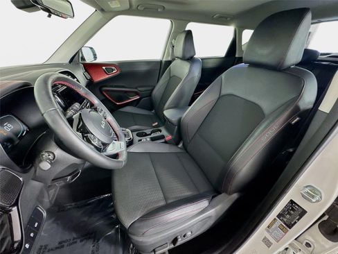 Certified 2023 Kia Soul GT-Line w/ GT-Line Technology Package FWD image 11