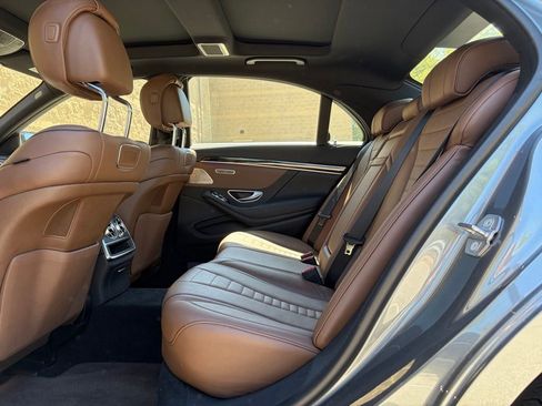 Used 2019 Mercedes-Benz S 560 4MATIC Sedan image 13