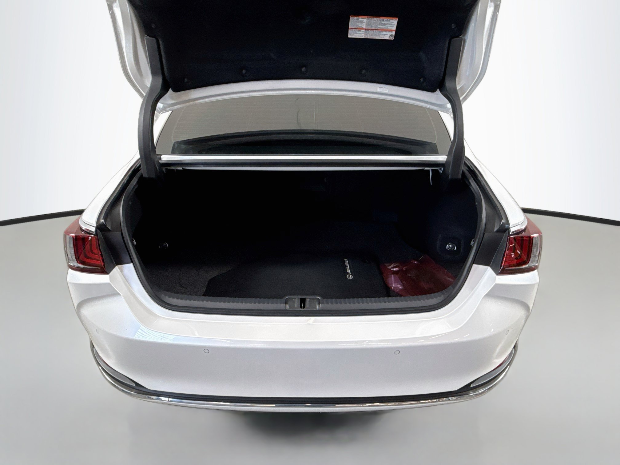 Certified 2025 Lexus ES 300h w/ Premium Package FWD image 24
