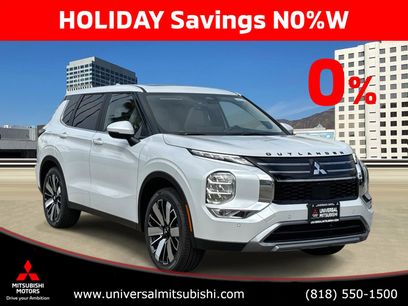New 2025 Mitsubishi Outlander SE