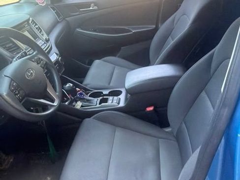 Used 2018 Hyundai Tucson SE AWD/4WD image 4