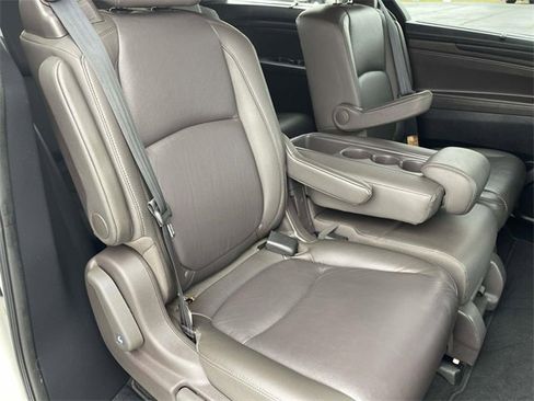 Used 2018 Honda Odyssey EX-L image 24