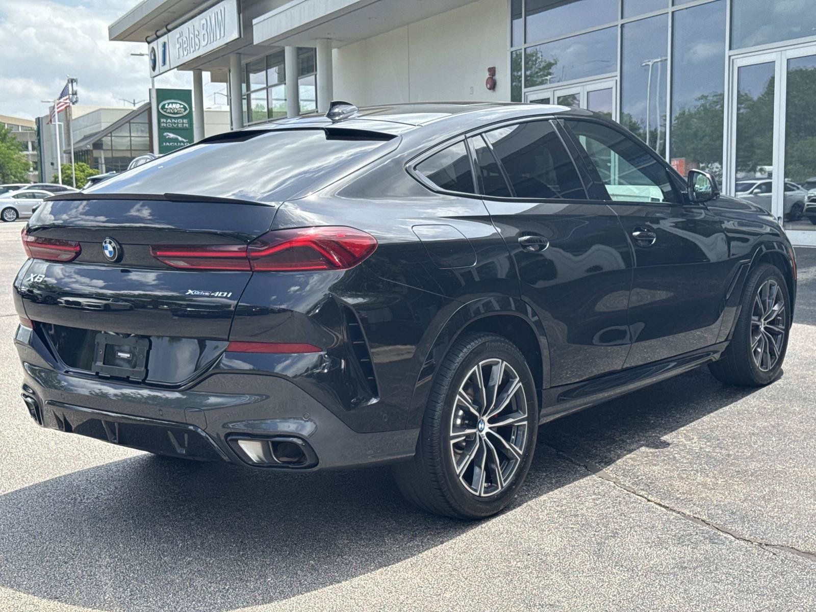 Used 2023 BMW X6 xDrive40i w/ M Sport Package AWD/4WD image 5