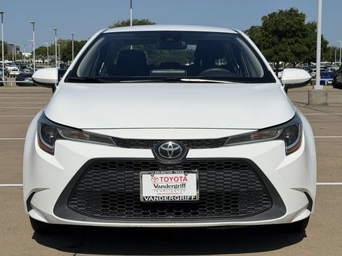 Certified 2021 Toyota Corolla LE w/ Carpet Mat Package (TMS) FWD image 8