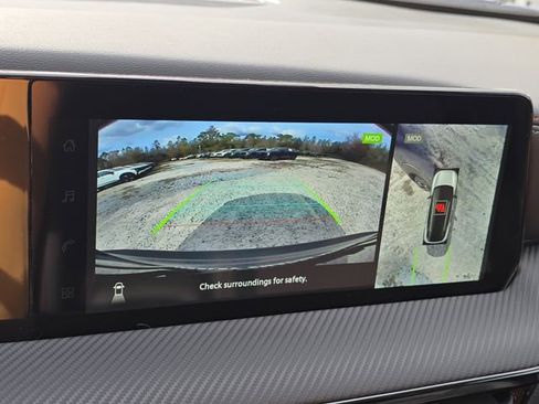 New 2026 Nissan Kicks SR image 25