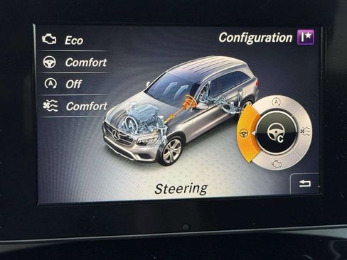 Used 2017 Mercedes-Benz GLC 300 4MATIC image 51