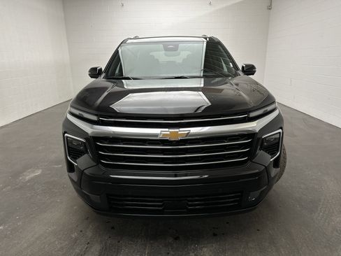 New 2026 Chevrolet Traverse High Country image 4