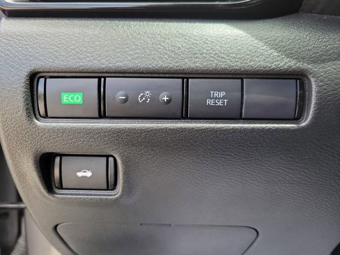 Used 2023 Nissan Sentra SV w/ All-Weather Package FWD image 57