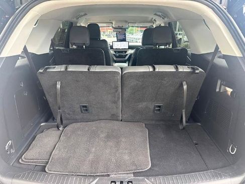 Certified 2025 Ford Explorer Active w/ Active Comfort Package RWD image 27