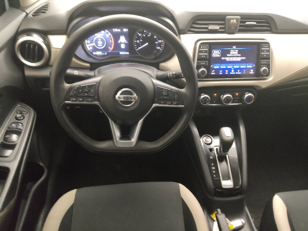 Used 2021 Nissan Versa SV FWD image 22