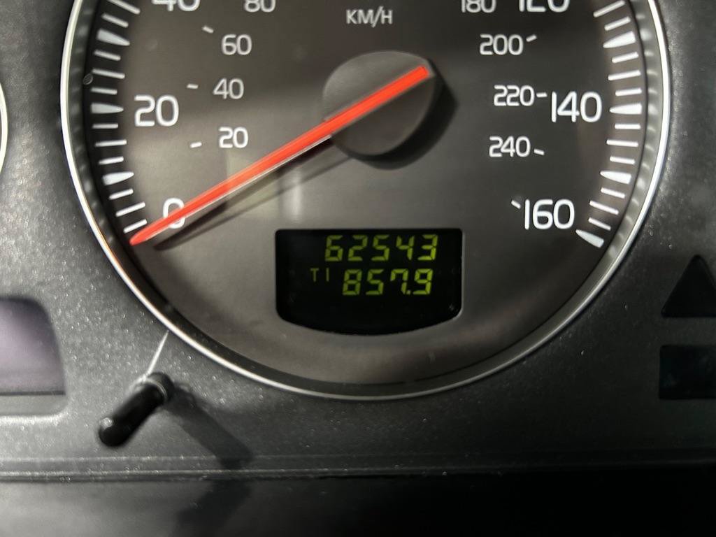 Used 2005 Volvo S60 2.5T FWD image 16