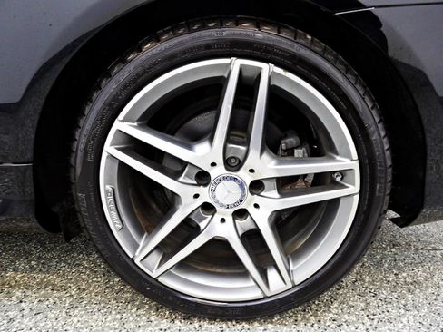 Used 2016 Mercedes-Benz E 400 Coupe image 17