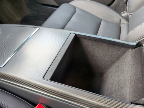 Used 2021 Tesla Model S Plaid image 20