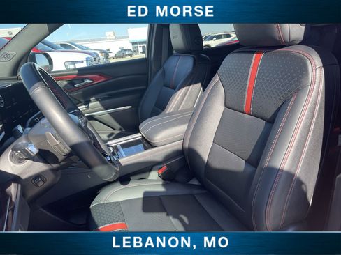 Certified 2024 Chevrolet Traverse RS w/ LPO, Floor Liner Package image 19