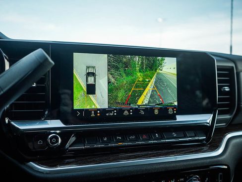 New 2026 GMC Sierra 3500 SLE w/ SLE Value Package image 23