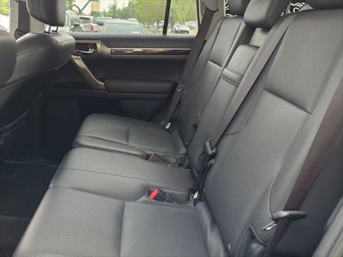 Used 2016 Lexus GX 460 w/ Navigation Package AWD/4WD image 24