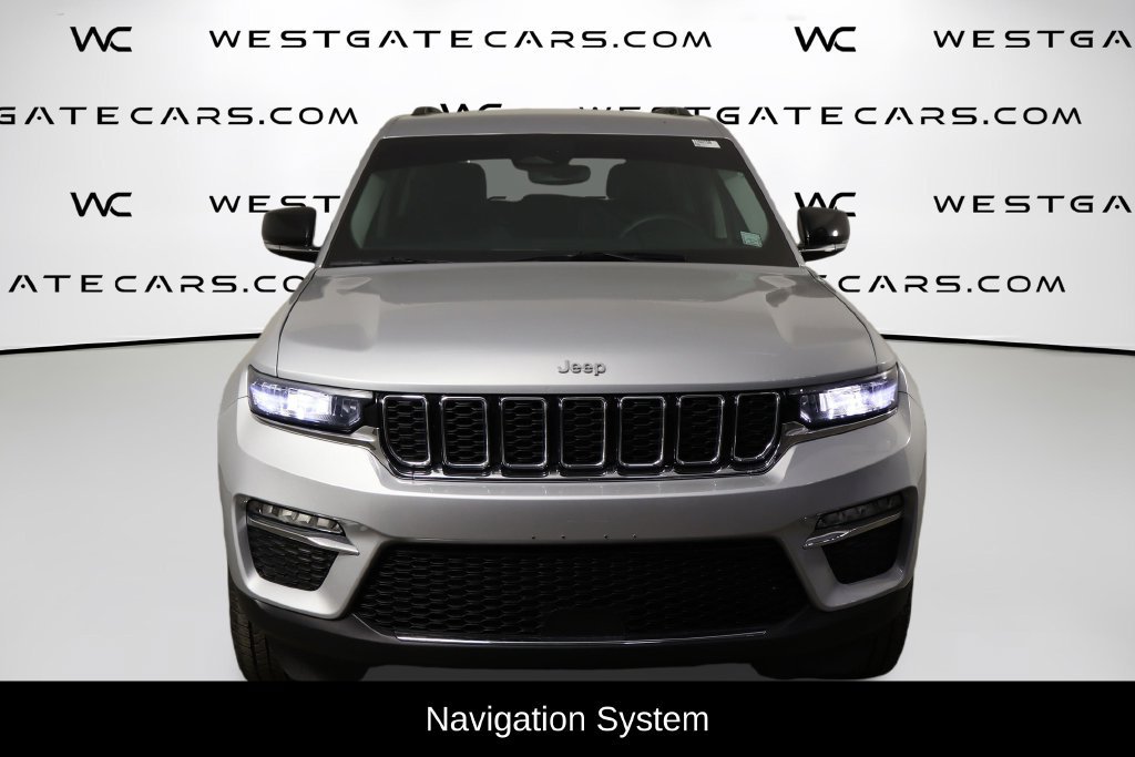 Used 2024 Jeep Grand Cherokee Limited AWD/4WD image 2