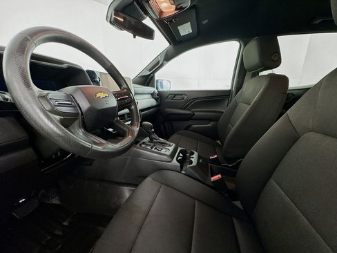 Used 2023 Chevrolet Colorado W/T image 21