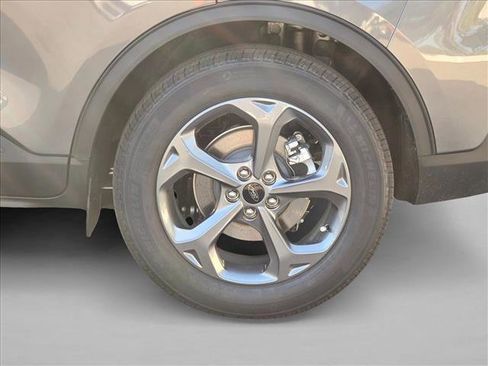 New 2026 Ford Escape ST-Line w/ Tech Pack #1 FWD image 18