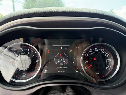 Used 2019 Dodge Challenger SXT RWD image 14
