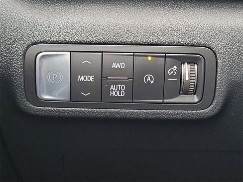 Used 2026 GMC Terrain AT4 w/ Technology Package II image 18