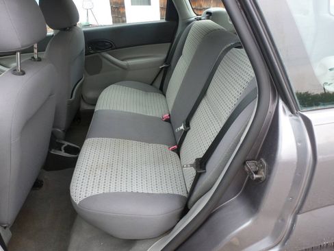 Used 2006 Ford Focus SE FWD image 23