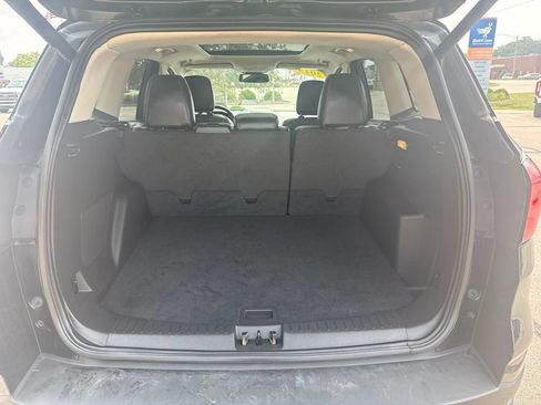 Used 2019 Ford Escape Titanium FWD image 22
