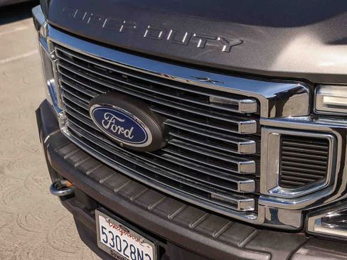 Certified 2022 Ford F350 Limited AWD/4WD image 8